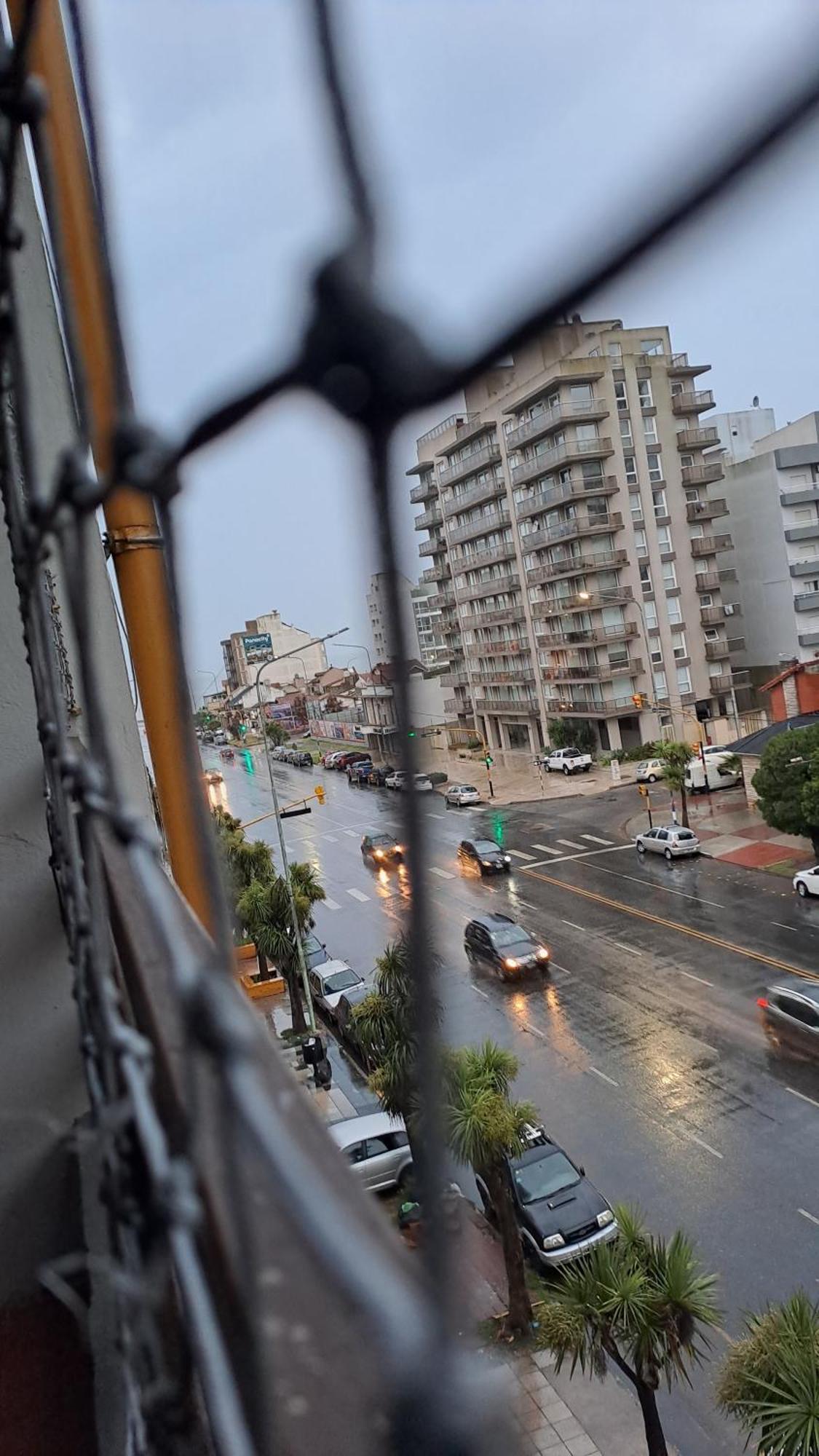 Monoambiente Con Balcon Y Vistas A 150 Mts Del Mar Maximo 3 Personas * Mar del Plata